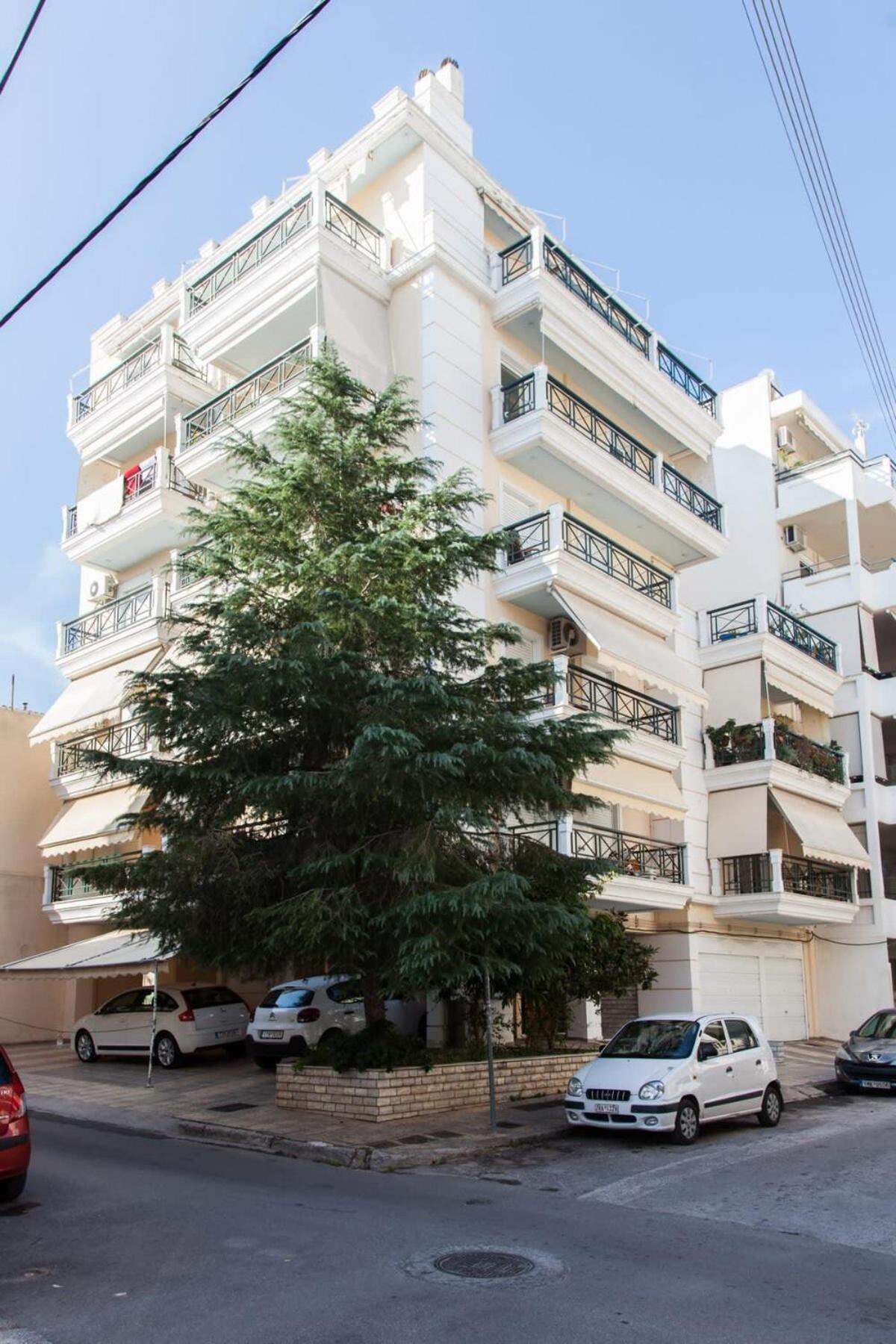 Lovely Apt In Peristeri アテネ エクステリア 写真